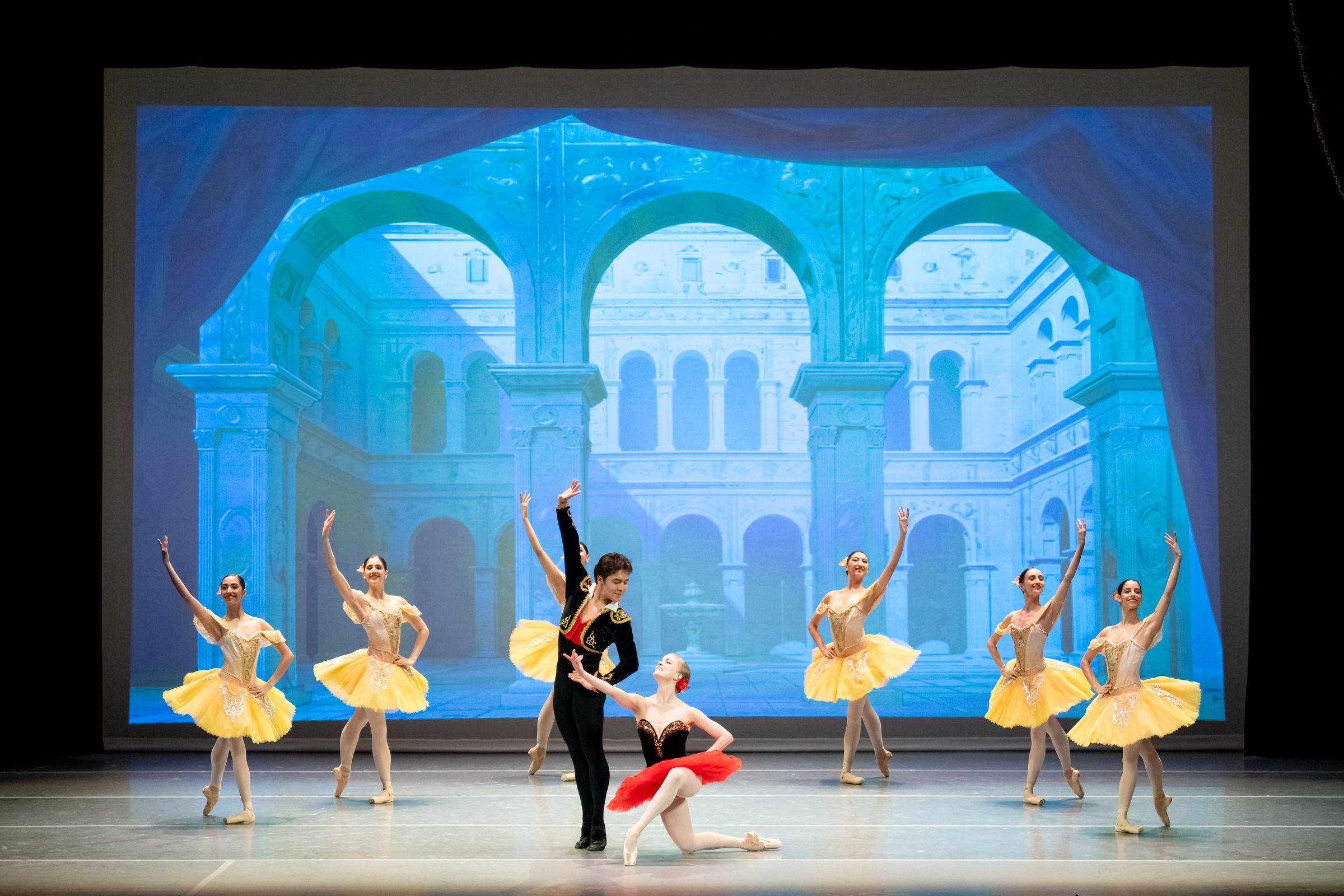 Sasha De Sola and Bakhtiyar Adamzhan in <i>Don Quixote</i> &copy; Jack Devant