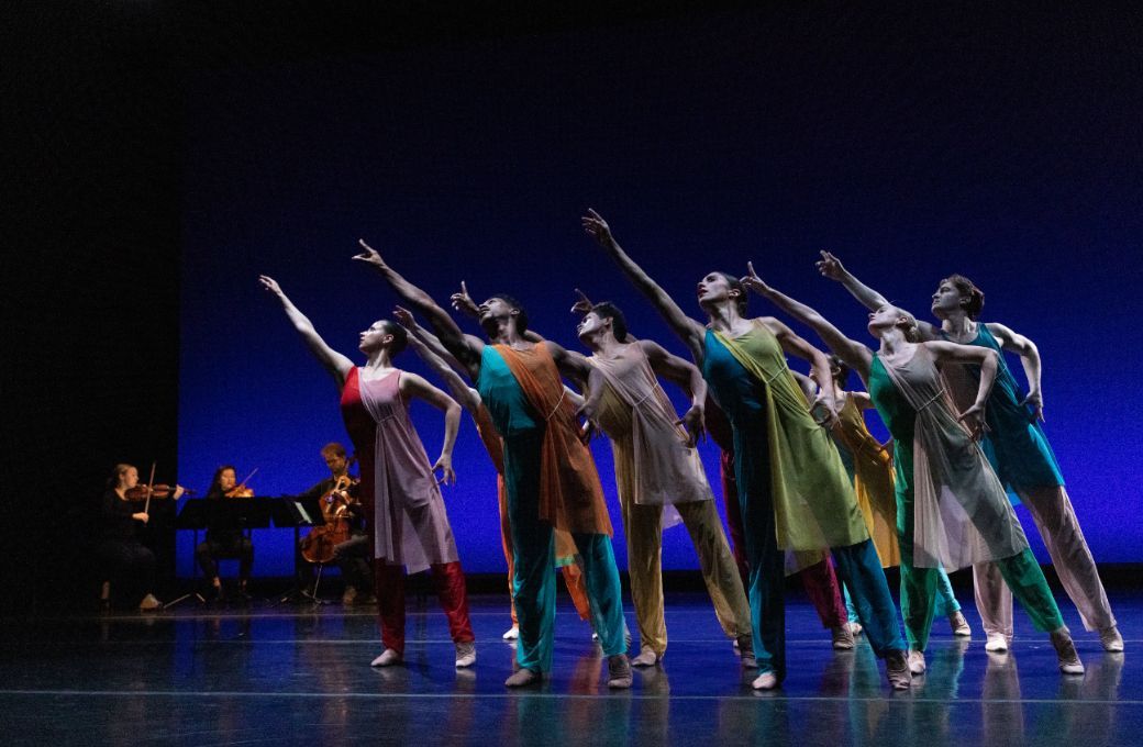 BalletX in Matthew Neenan's <i>Credo</i> © Whitney Browne
