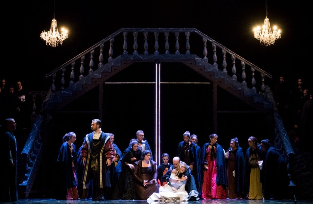 <i>Rom&eacute;o et Juliette</i> en el Teatro Col&oacute;n &copy; Alfonso Rego | Temporada L&iacute;rica de La Coru&ntilde;a