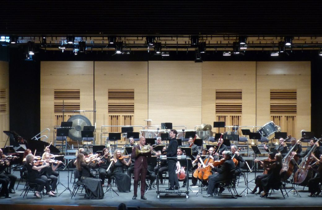 Andr&eacute;s Salado, Jos&eacute; Sogorb y la Orquesta de Extremadura en el Palacio de Congresos de C&aacute;ceres &copy; Orquesta de Extremadura