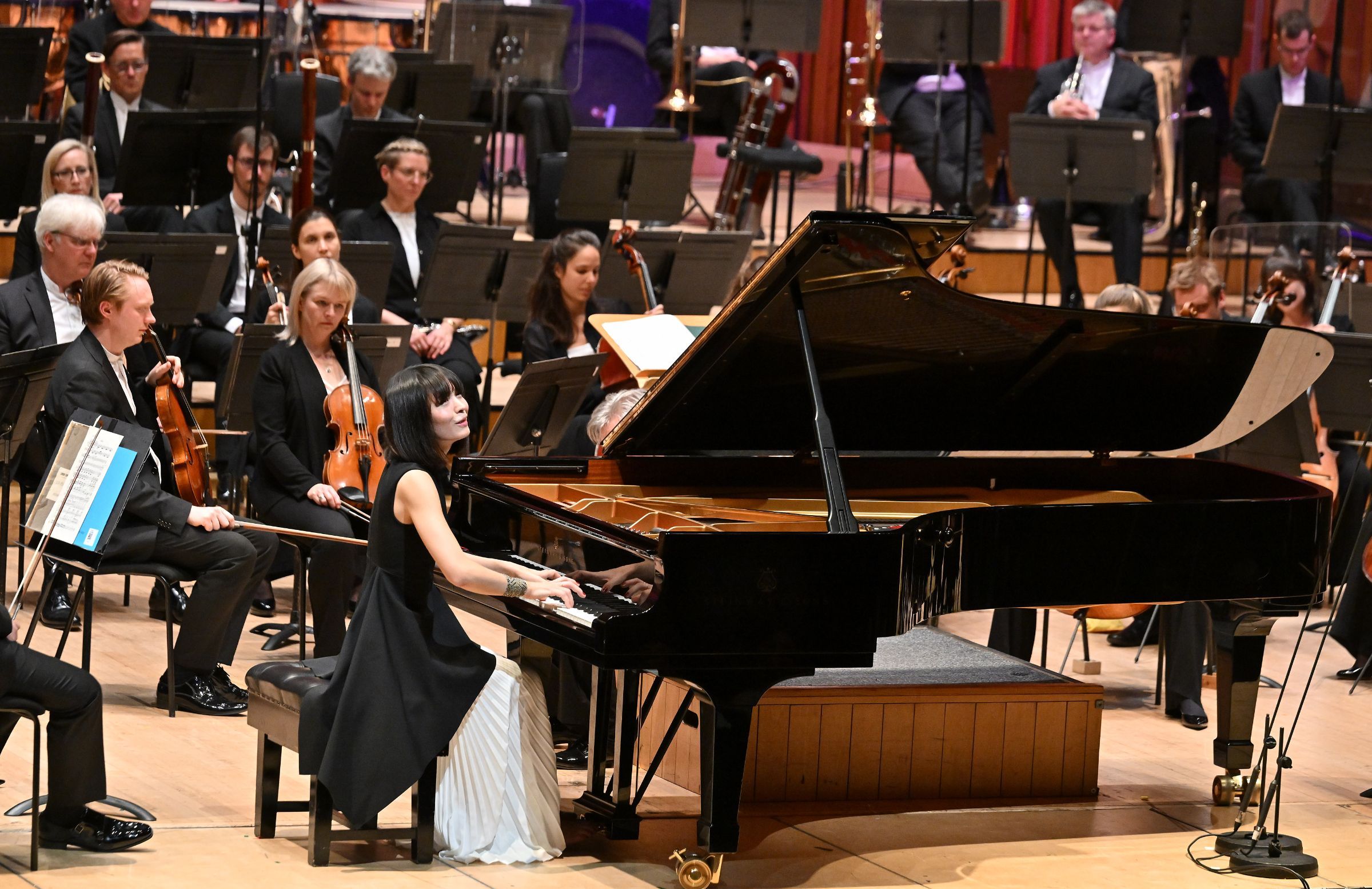 Alice Sara Ott &copy; LSO | Mark Allan