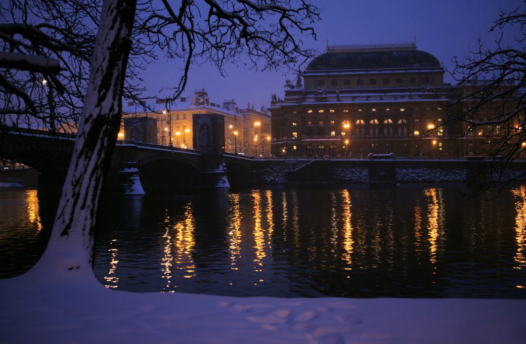 The Prague National Theatre © Miroslav Hurt | Wikimedia Commons
