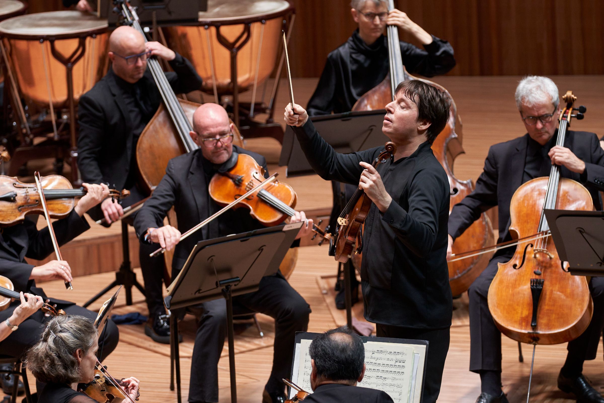 Joshua Bell directs the Academy of St Martin in the Fields &copy; Jay Patel