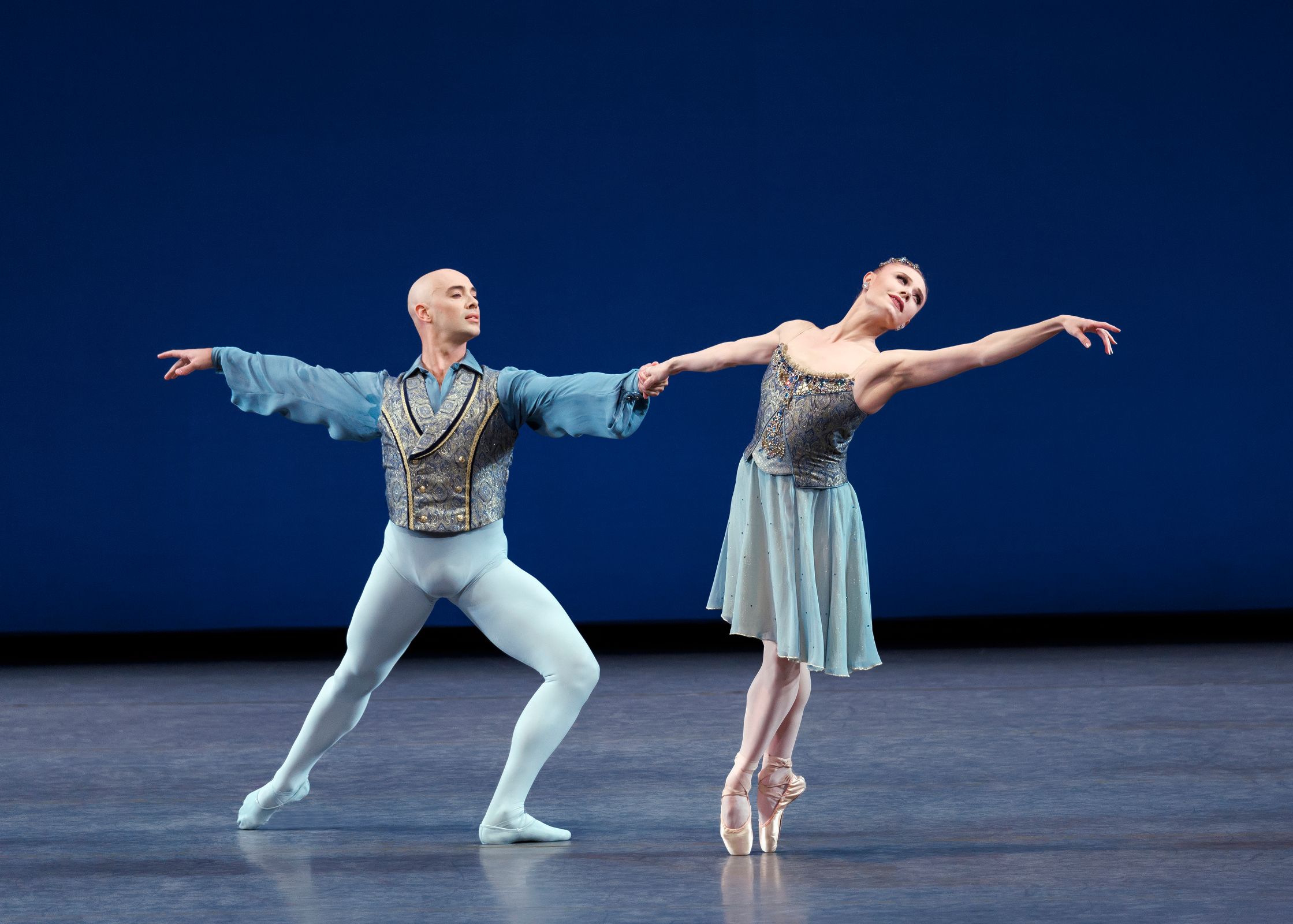 Tyler Angle and Sara Mearns in George Balanchine's <i>Tchaikovsky Piano Concerto No.2</i> © Erin Baiano