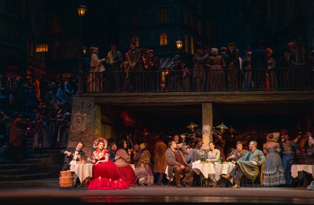 Caf&eacute; Momus, Act 2 &copy; Richard Termine | Met Opera