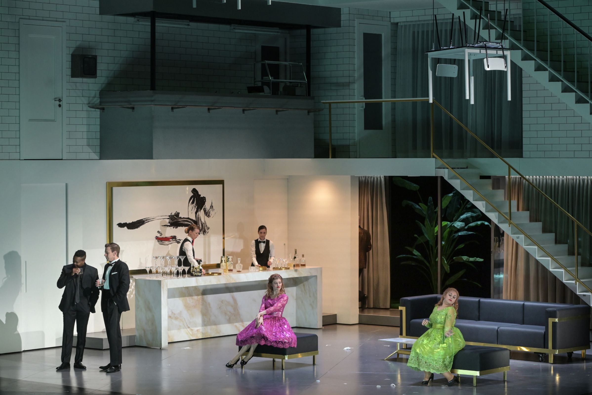 <i>La Cenerentola</i> au Théâtre des Champs-Élysées © Vincent Pontet