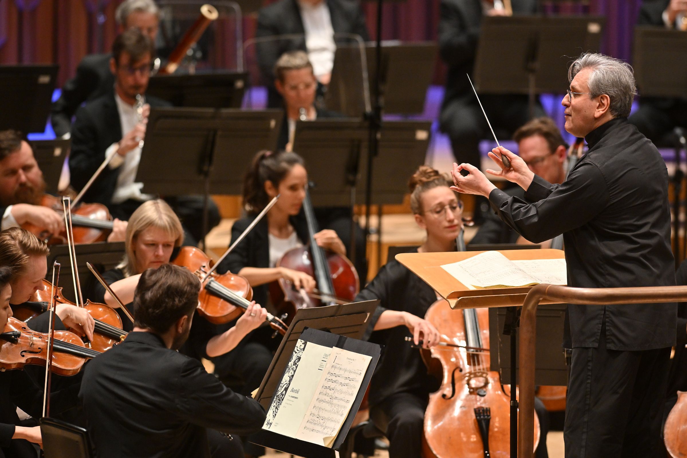 Sir Antonio Pappano conducts the London Symphony Orchestra &copy; LSO | Mark Allan