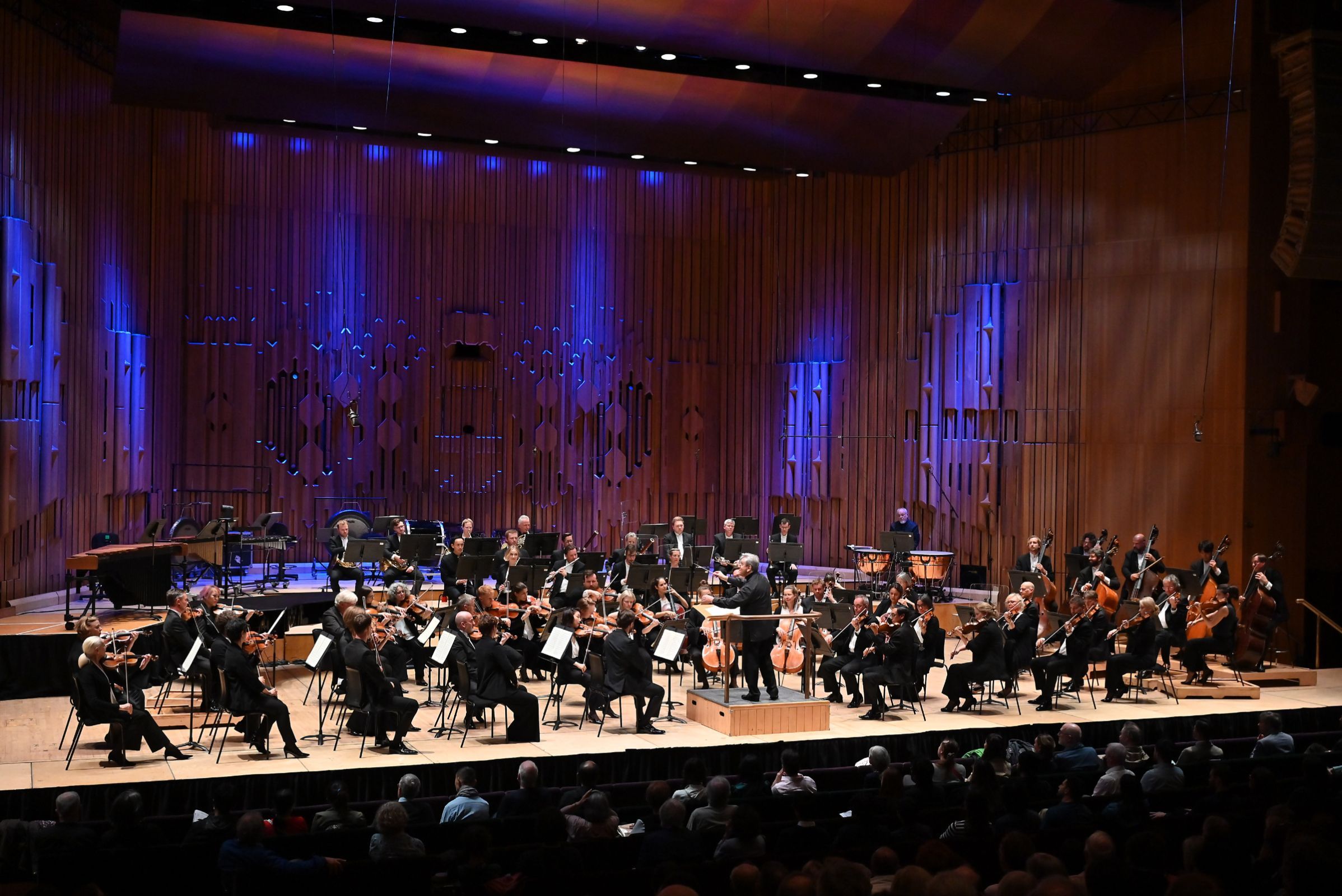 Sir Antonio Pappano conducts the London Symphony Orchestra &copy; LSO | Mark Allan