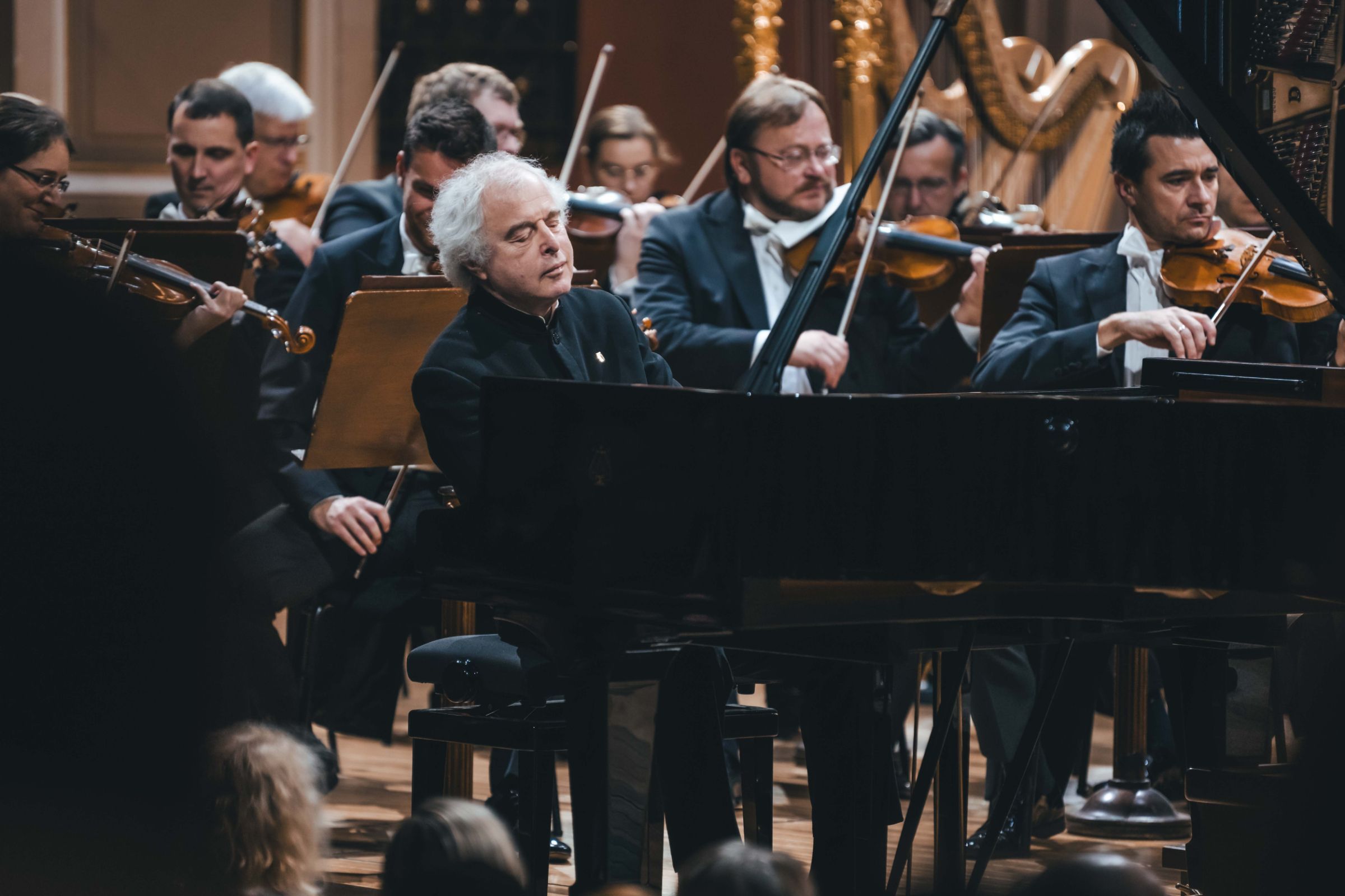 Sir András Schiff and the Czech Philharmonic &copy; Petr Chodura