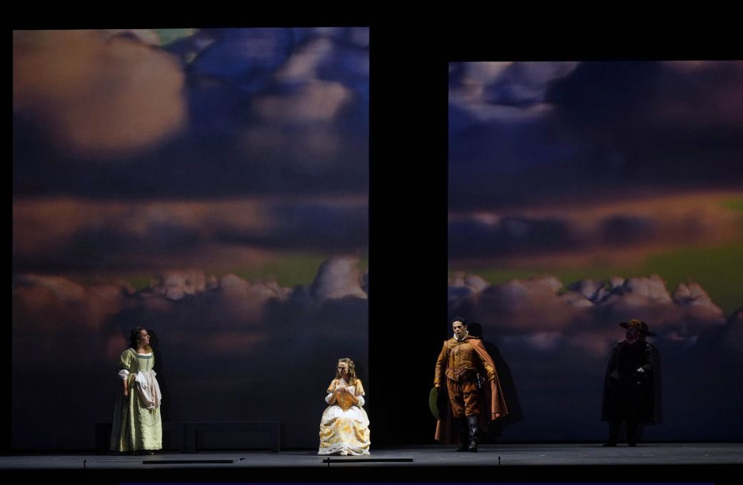 Berna Perles (Do&ntilde;a Leonor), Roc&iacute;o Garc&iacute;a (Do&ntilde;a In&eacute;s) y Germ&aacute;n Olvera (Don Rodrigo) &copy; Elena del Real | Teatro Real