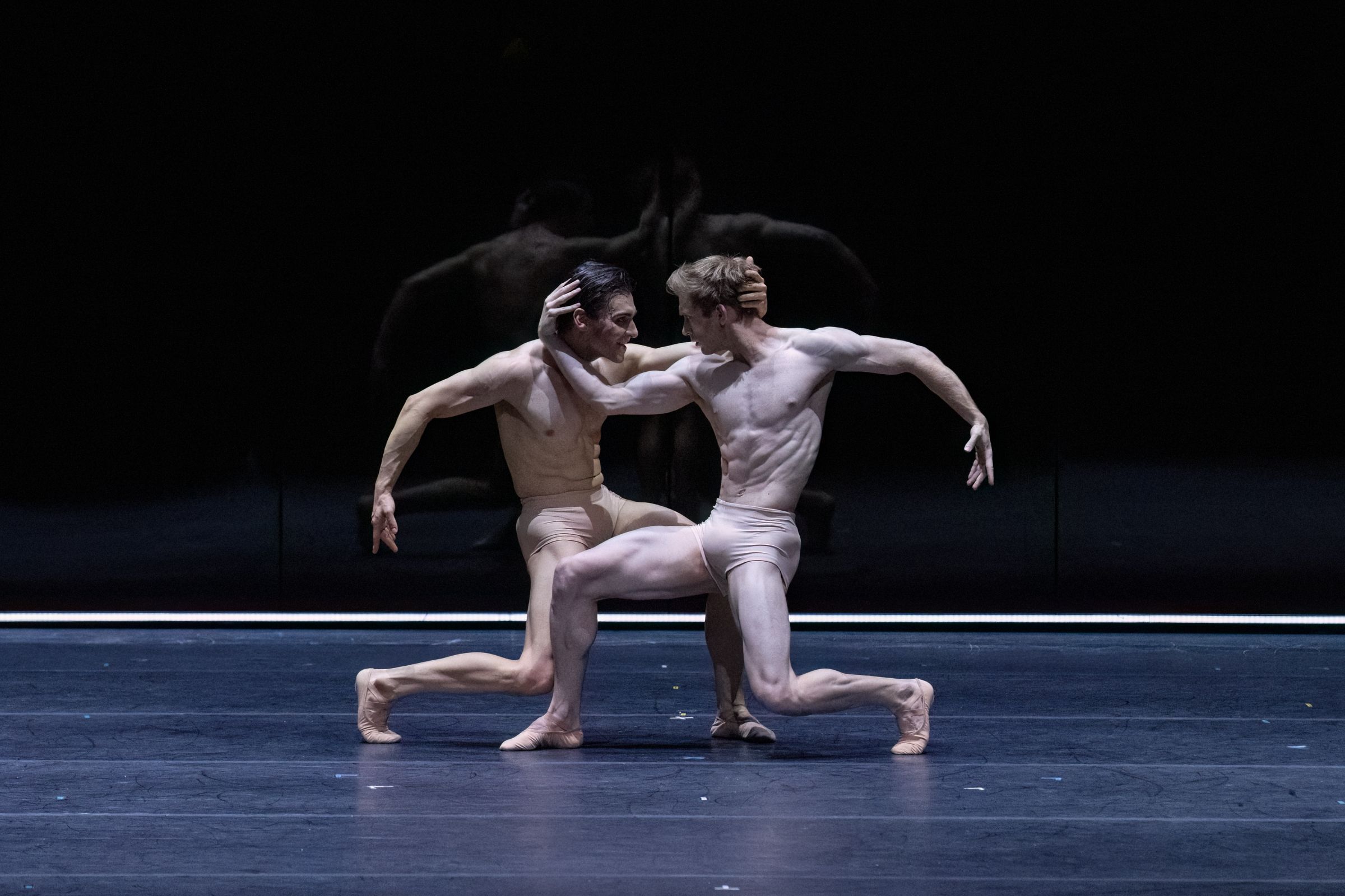 Cameron Thomas as Hyde and Gavin Abercrombie as Jekyll in <i>Jekyll and Hyde</i> © Brett Pruitt and East Market Studios