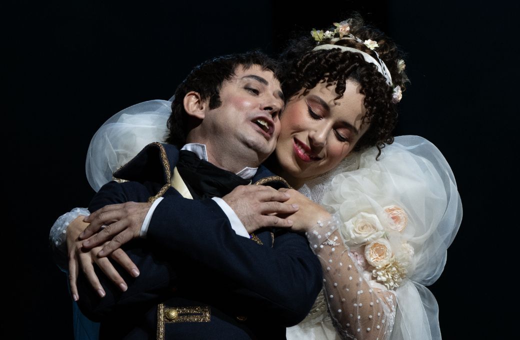 Franco Fagioli (Romeo) and Adèle Charvet (Giulietta) © Ian Rice