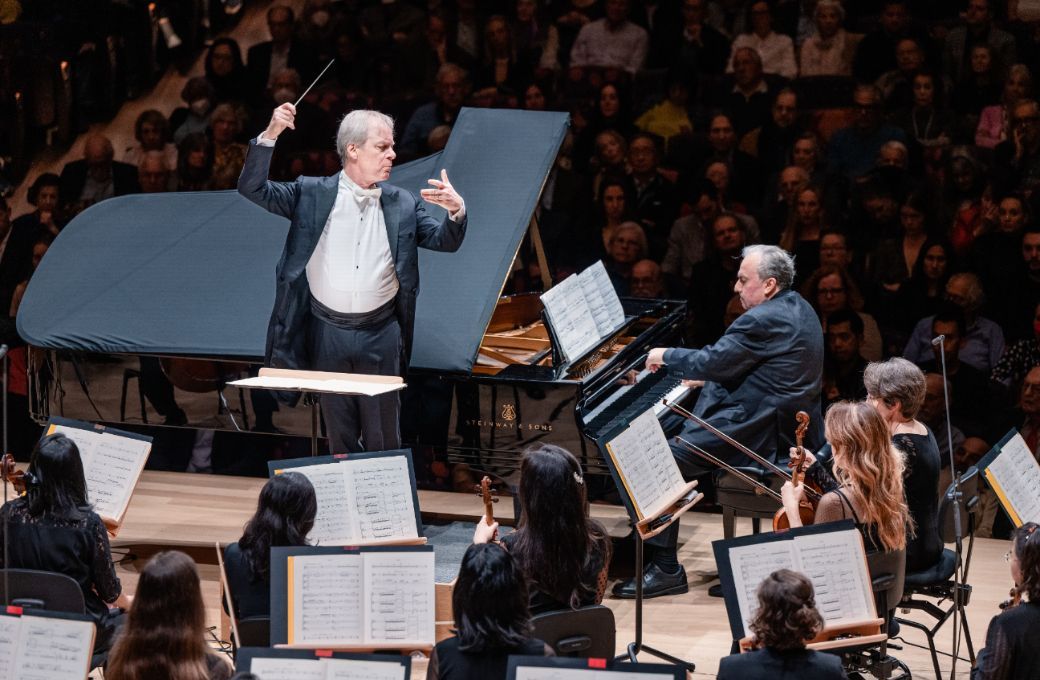 David Robertson, Yefim Bronfman and the New York Philharmonic © Brandon Patoc