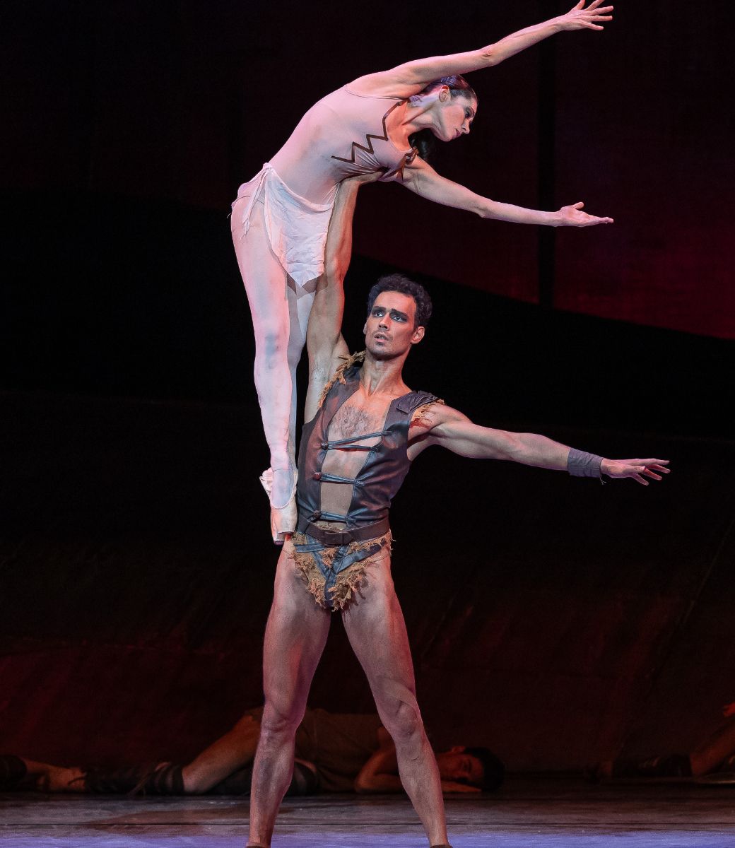 Maria Yakovleva as Flavia and Iurii Kekalo as Spartacus in <i>Spartacus</i> &copy; Attila Nagy