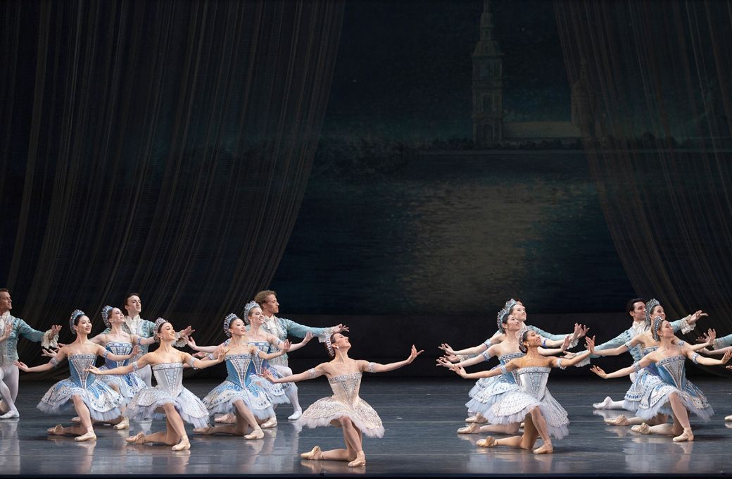 Isabella Boylston and American Ballet Theatre in George Balanchine's <i>Ballet Imperial</i> © The George Balanchine Trust, Rosalie O'Connor