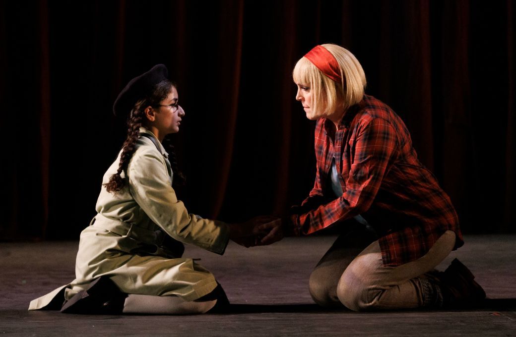 Summah Chandi (Mlle Germont) and Nicole Chevalier (Violetta) © Belinda Jiao