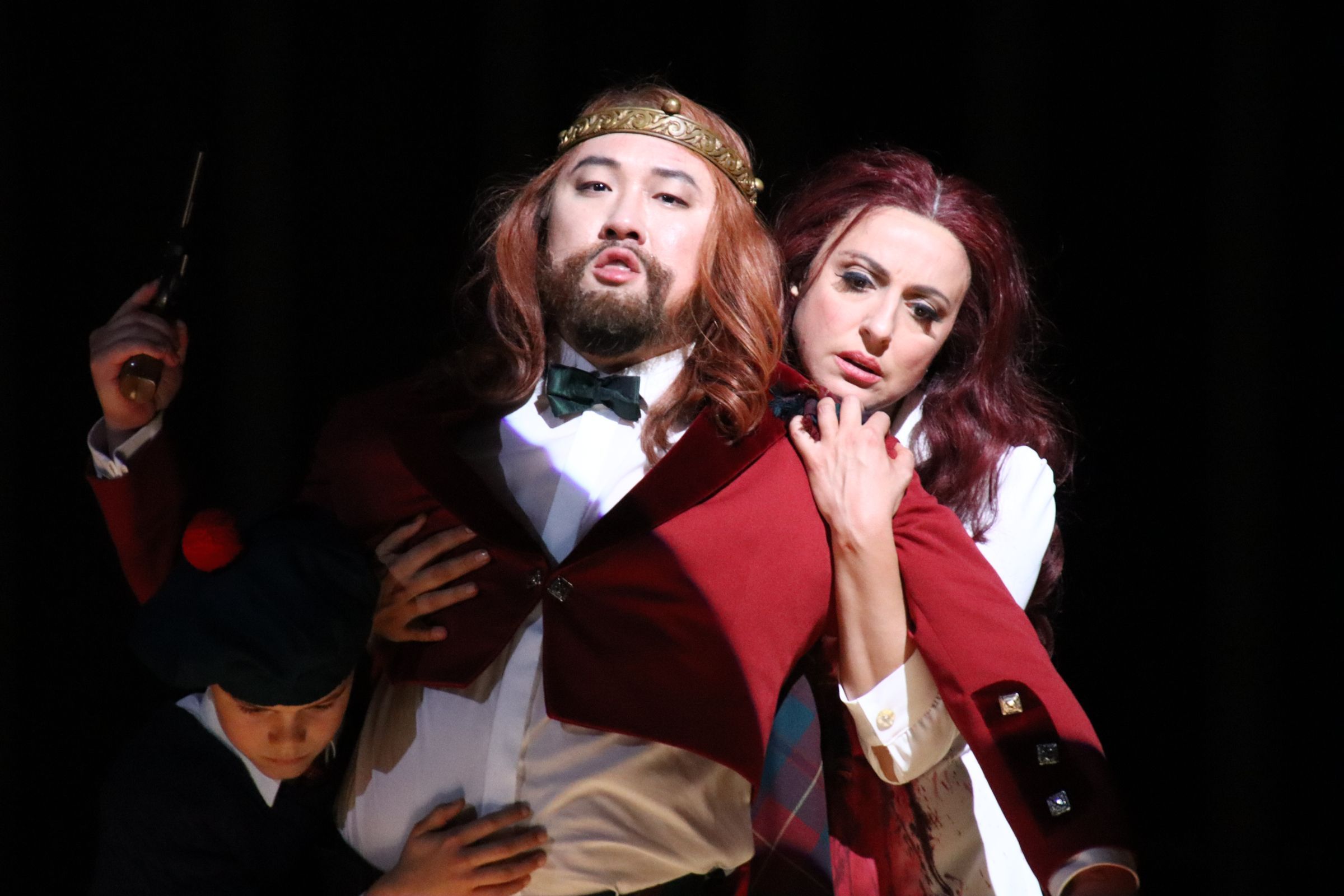 Ana Naqe (Lady Macbeth) und Leonardo Lee (Macbeth) © Constanze Landt