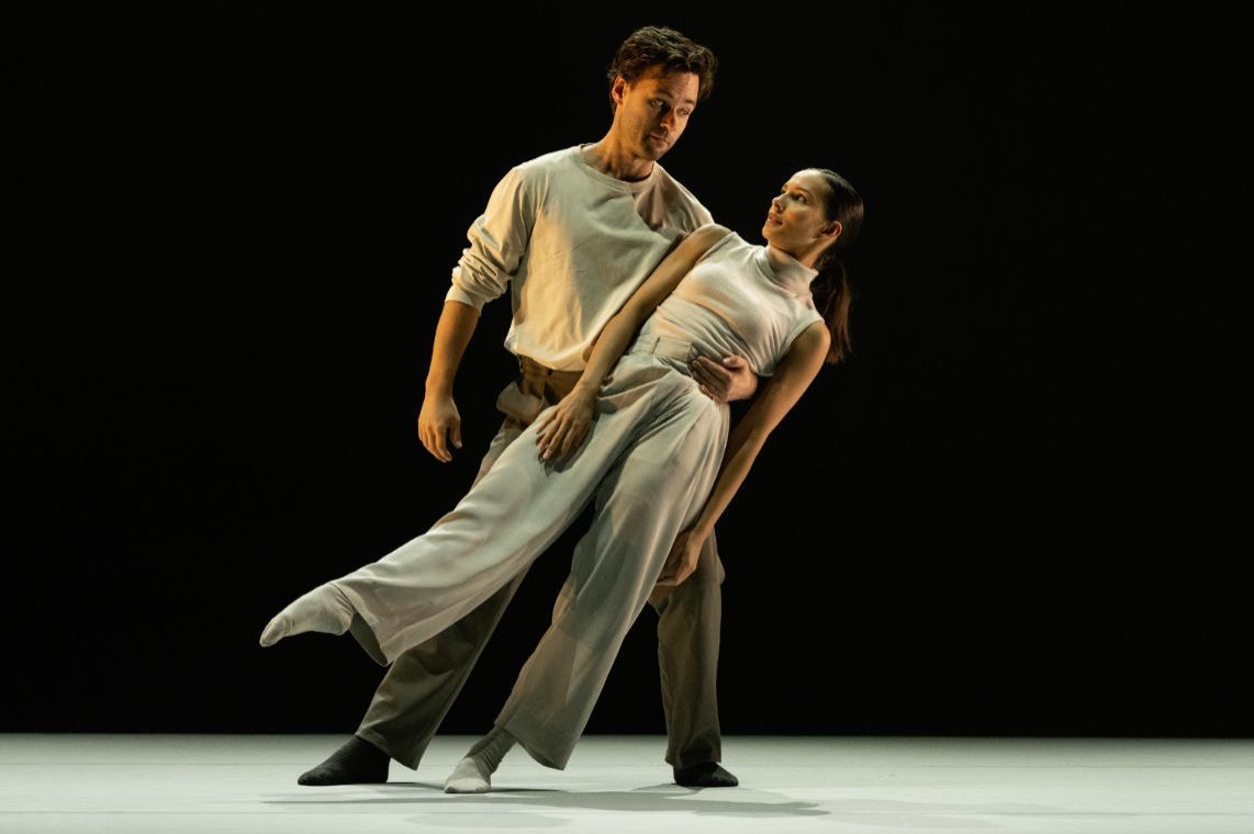 Francesca Hayward and Alexander Campbell in Kristen McNally's <i>The Limit</i> &copy; Camilla Greenwell