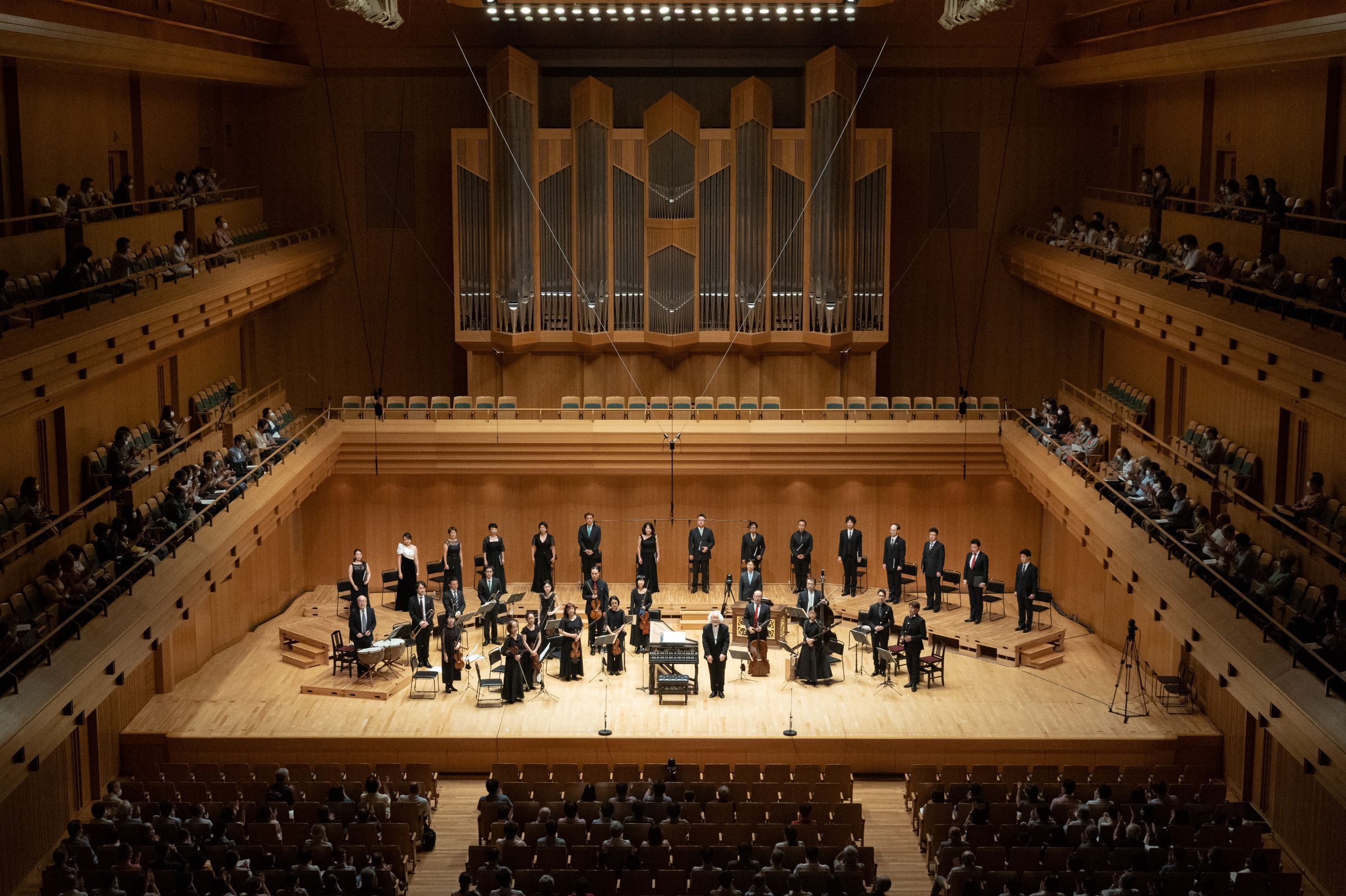 Masaaki Suzuki and the Bach Collegium Japan at Takemitsu Memorial Hall, Tokyo Opera City &copy; Rikimaru Hotta