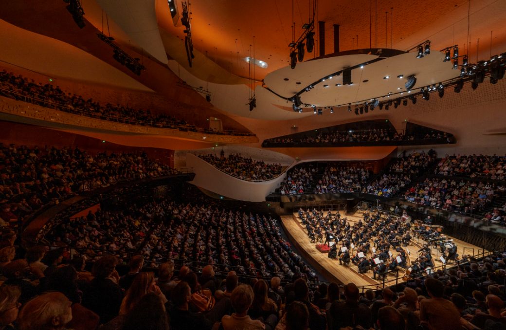 Yannick Nézet-Séguin et le Philadelphia Orchestra à la Philharmonie de Paris © Todd Rosenberg