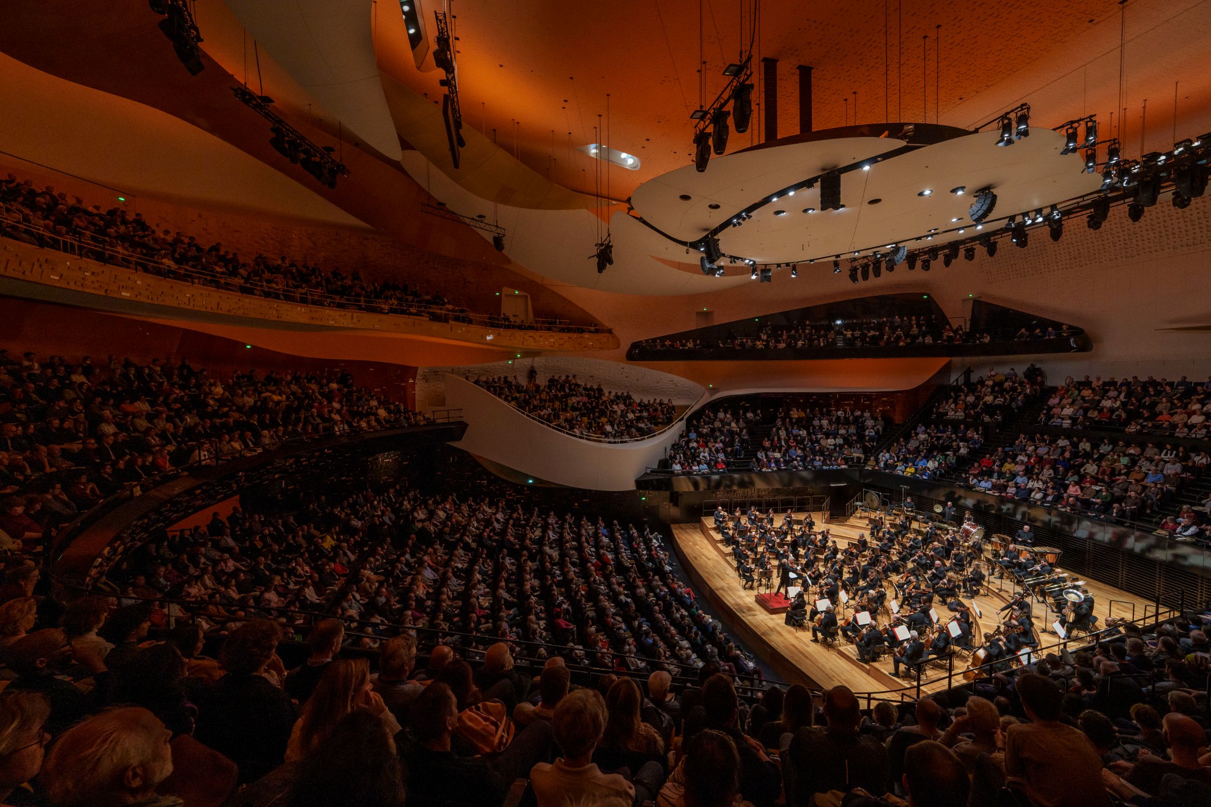 Yannick Nézet-Séguin et le Philadelphia Orchestra à la Philharmonie de Paris © Todd Rosenberg
