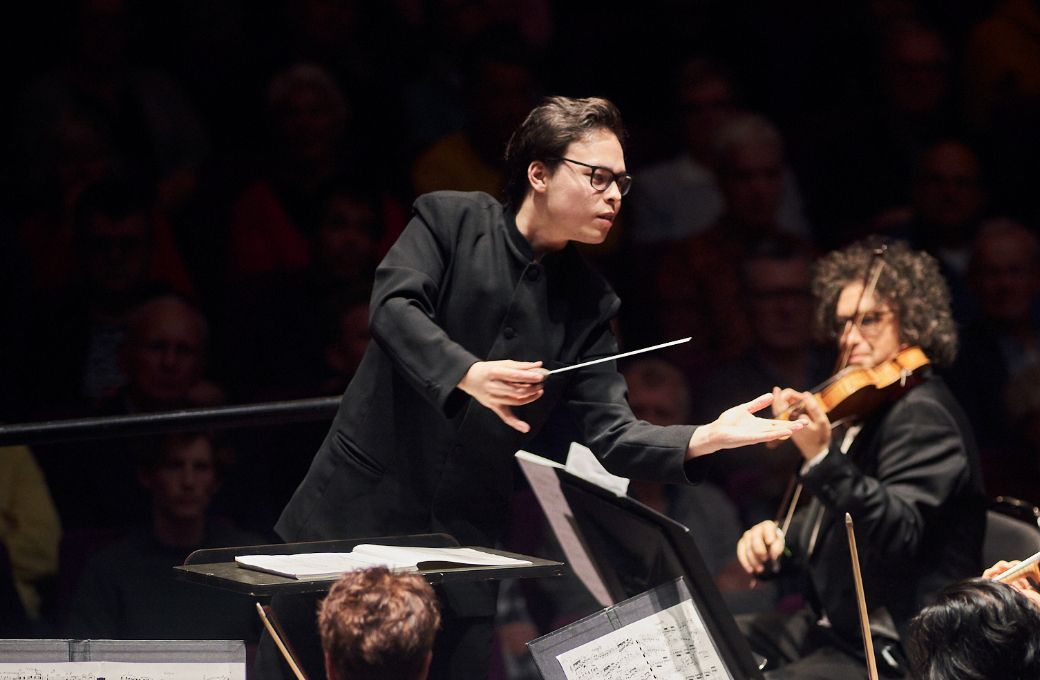 Tarmo Peltokoski dirigiert das Philharmonische Orchester Rotterdam &copy; Eduardus Lee