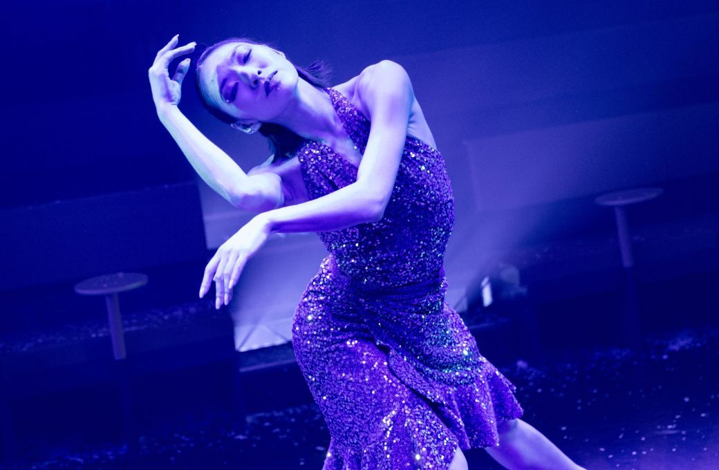 Patricia Zhou as Sugar Plum in Drew McOnie's <i>Nutcracker</i> &copy; Mark Senior