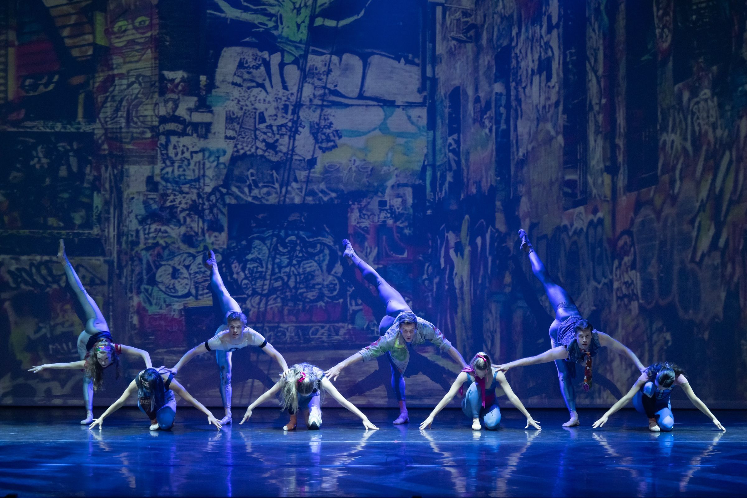 New English Ballet Theatre in Valentino Zucchetti's <i>Firth of Fifth</i> in <i>Genesis Dance Project</i> &copy; ASH