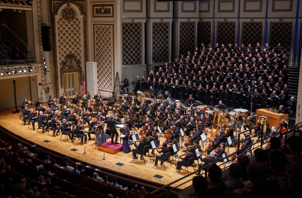 Louis Langr&eacute;e dirige le Cincinnati Symphony Orchestra &copy; Mark Lyons