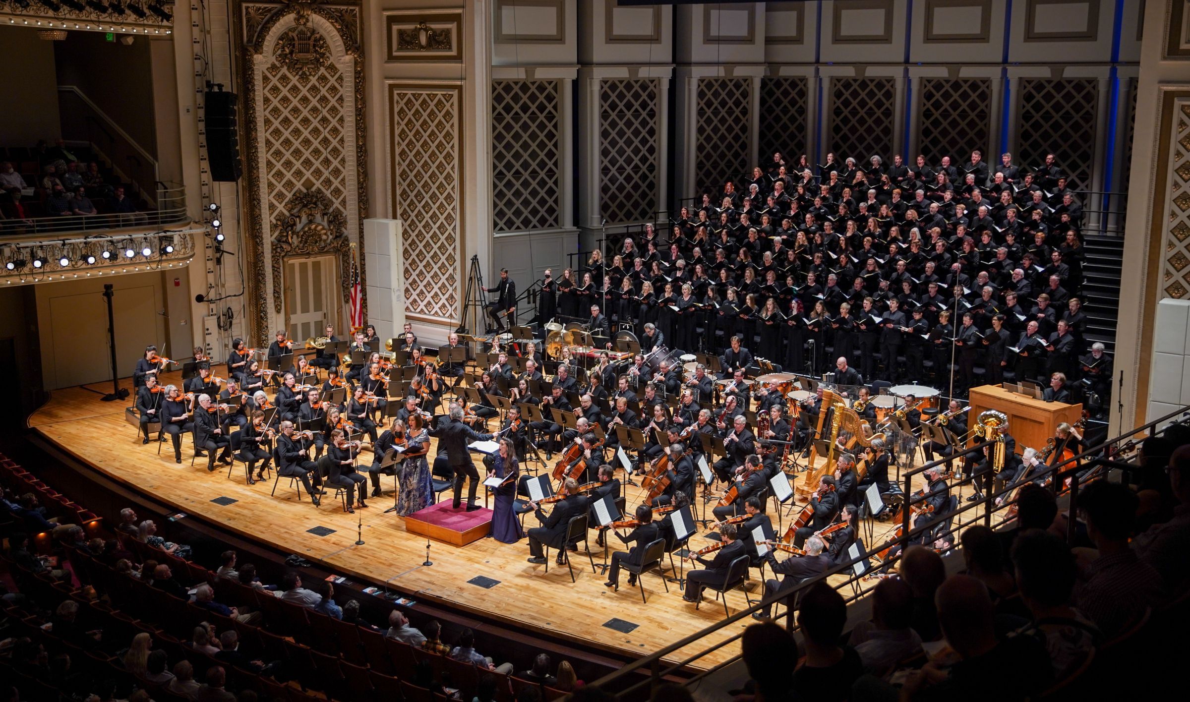 Louis Langrée dirige le Cincinnati Symphony Orchestra &copy; Mark Lyons