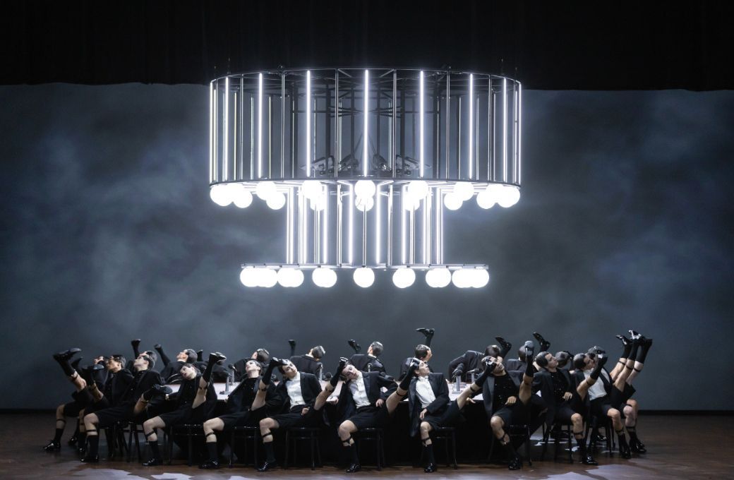 Ballett Zürich in Marcos Morau's <i>Nachtträume</i> © Gregory Batardon