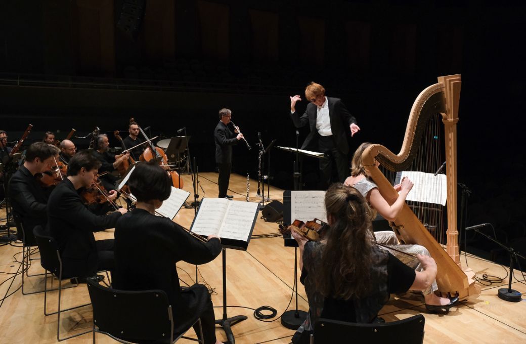 Enno Poppe dirige l'Ensemble intercontemporain © EIC-BD