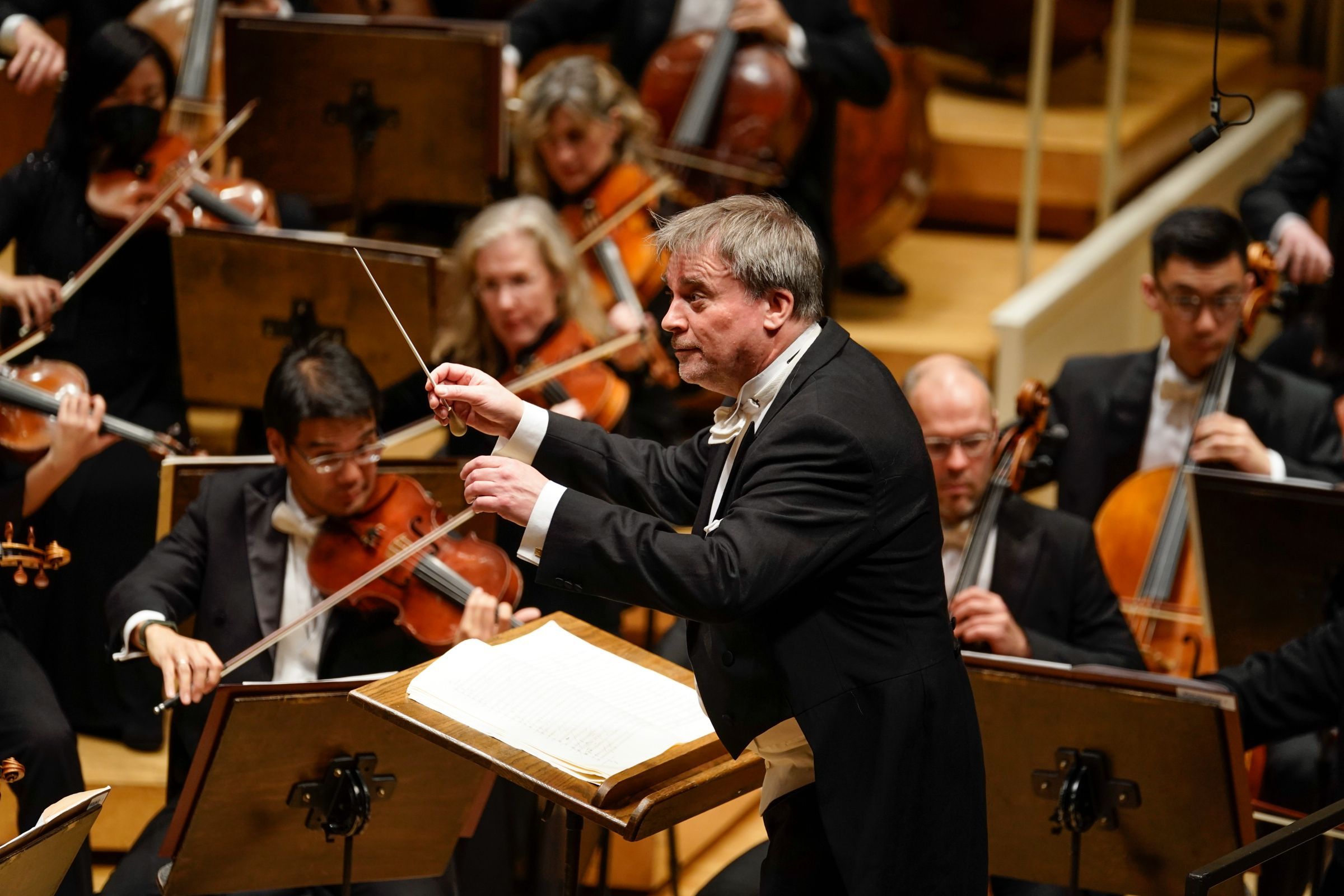 John Storgårds conducts the Chicago Symphony Orchestra © Nuccio DiNuzzo