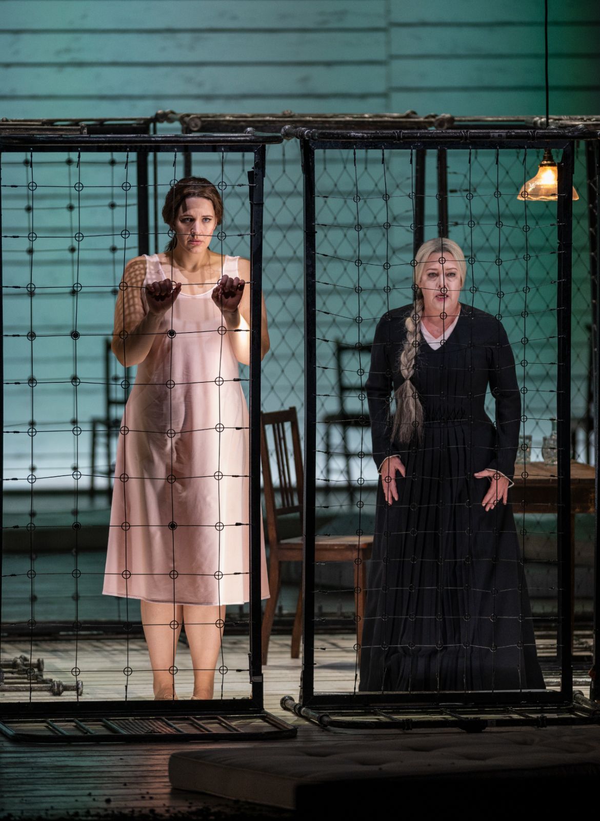 Lise Davidsen (Jenůfa) and Nina Stemme (Kostelnička) &copy; Michael Brosilow