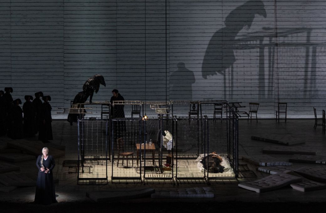 <i>Jenůfa</i>, Act 2 &copy; Michael Brosilow