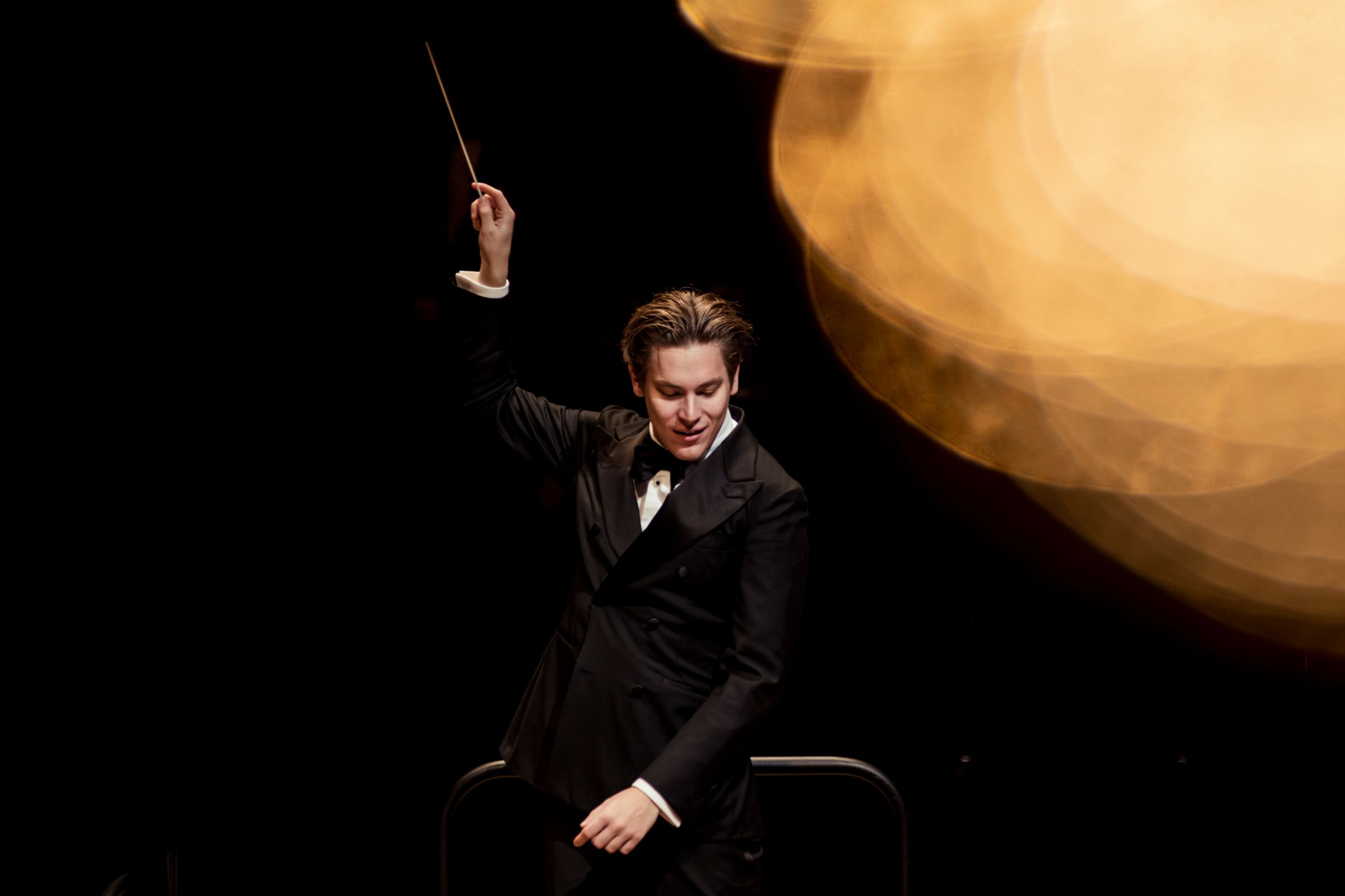 Klaus Mäkelä dirige l'Orchestre de Paris &copy; Mathias Benguigui / Pasco and co