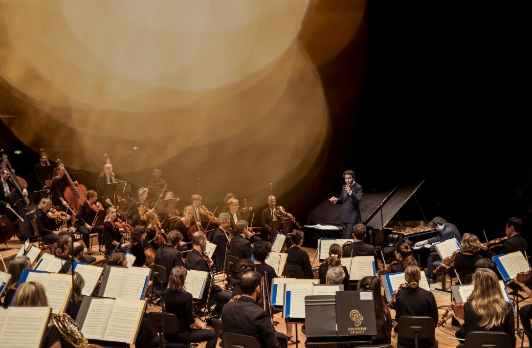 Alexandre Kantorow, Klaus M&auml;kel&auml; et l'Orchestre de Paris &copy; Mathias Benguigui / Pasco and co