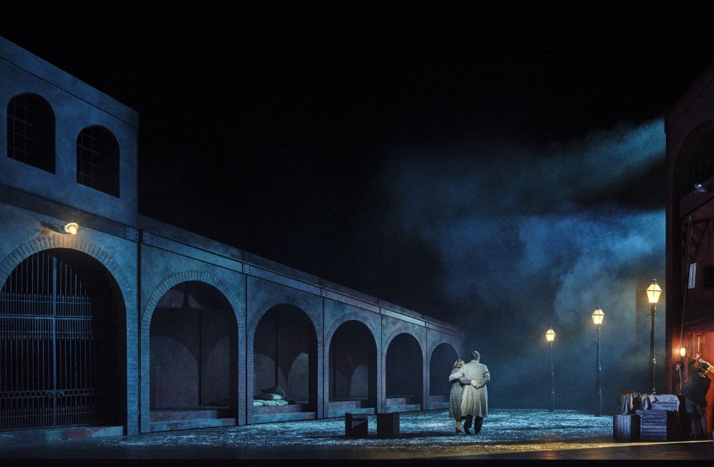 <i>La bohème</i>, Act 3 © Ros Kavanagh