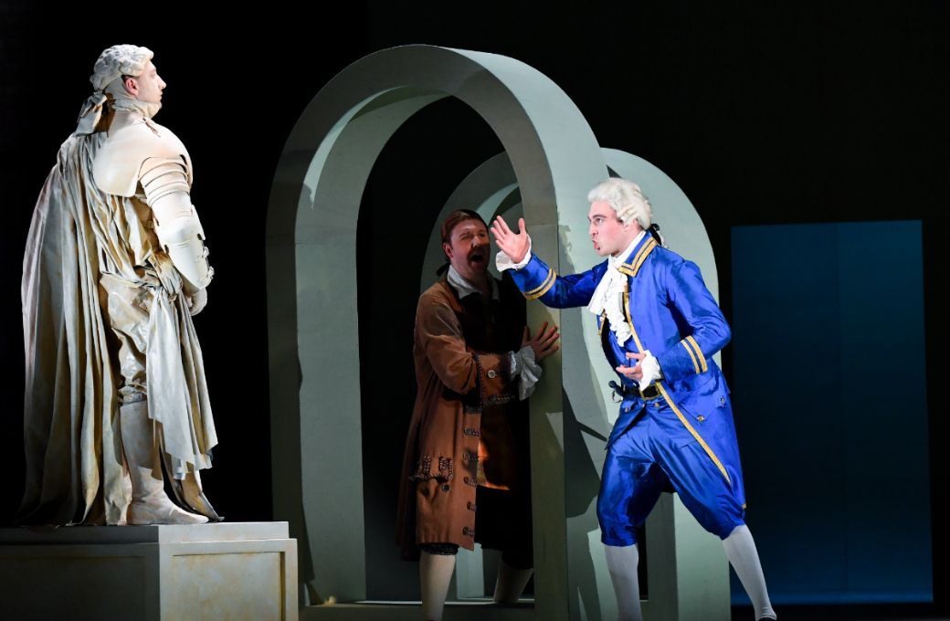 David Fraser (Commendatore), Daniel Barrett (Pasquariello) and Marcus Swietlicki (Don Giovanni) &copy; Chris Christodoulou