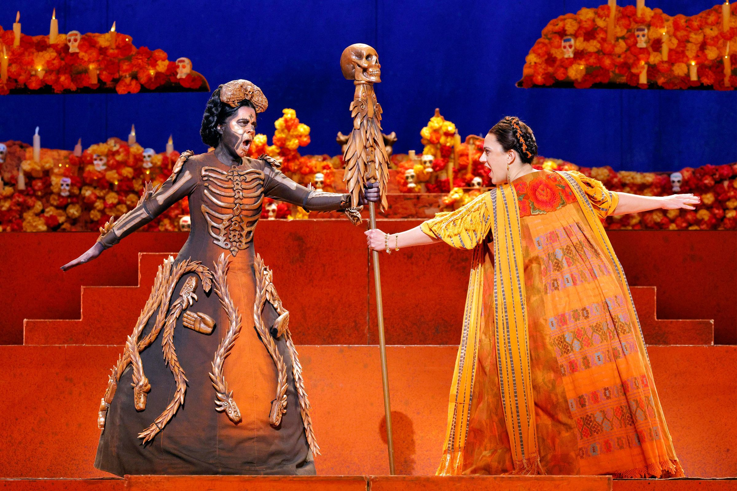 Ana María Martínez (Catrina) and Daniela Mack (Frida Kahlo) &copy; Cory Weaver | LA Opera