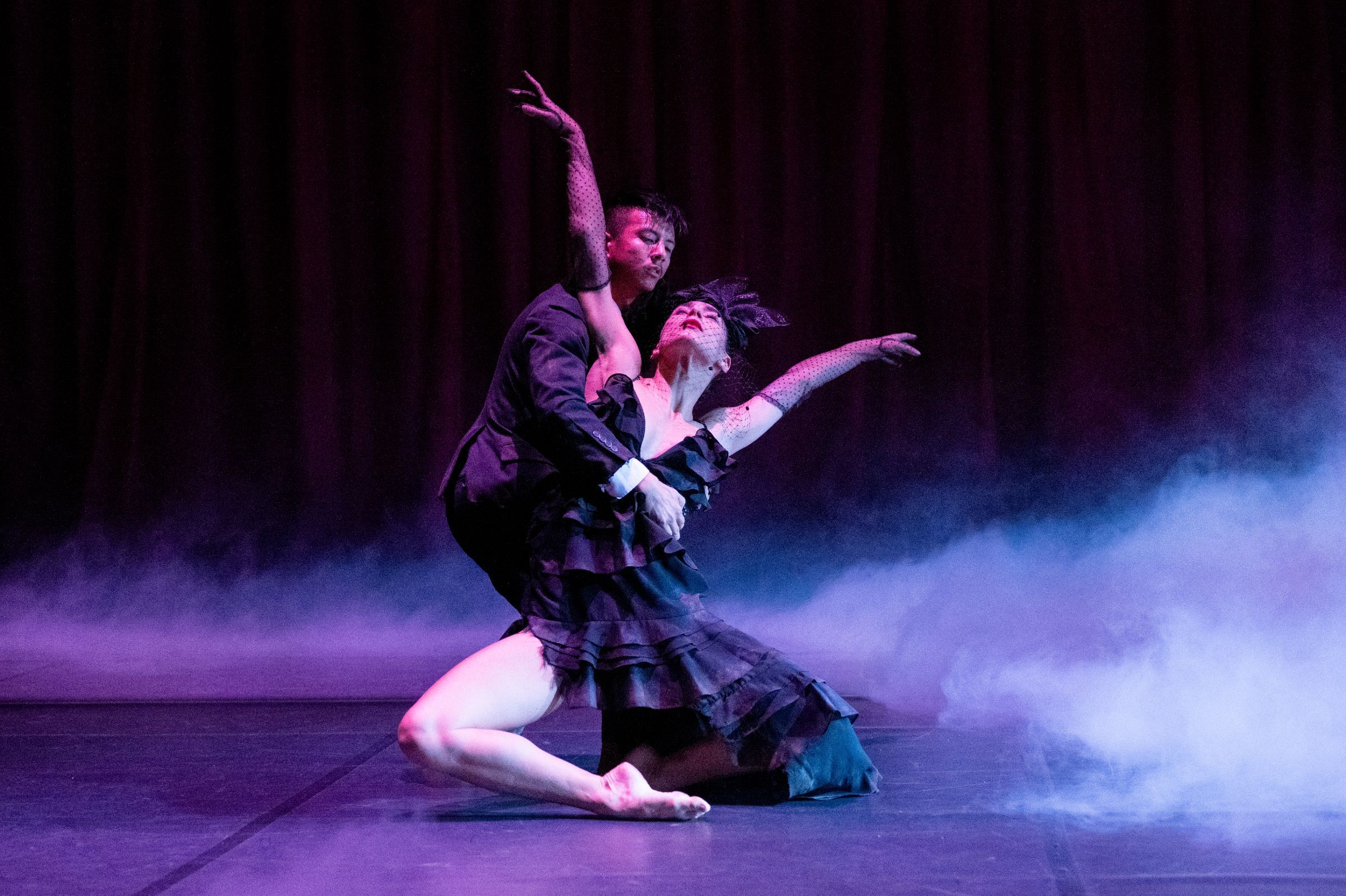 Jonathan Wade and Angélique Blasco in Ben Duke's <i>Cerberus</i> © Camilla Greenwell