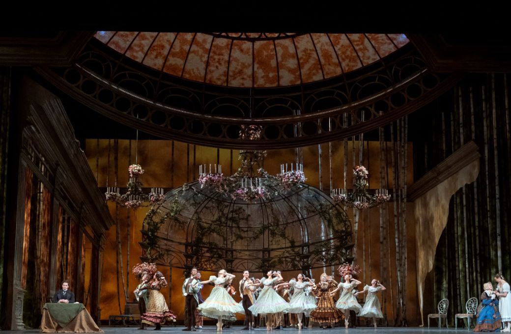 Artists of National Ballet of Canada in John Cranko's <i>Onegin</i> © Karolina Kuras