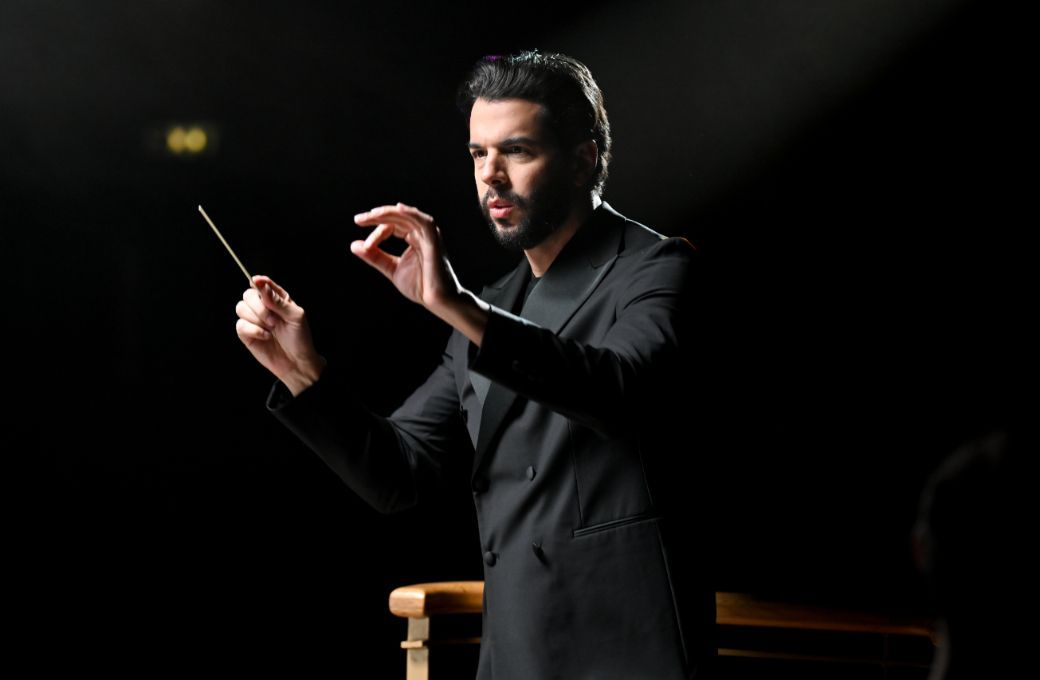 Domingo Hindoyan &copy; Royal Liverpool Philharmonic Orchestra