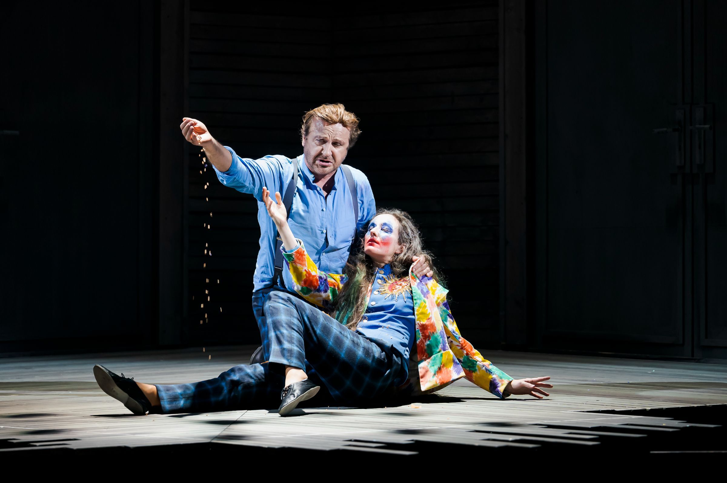 Mikołaj Zalasiński (Macbeth) und Lara Hiden (Verro, Macbeths Gewissen) &copy; Werner Kmetitsch