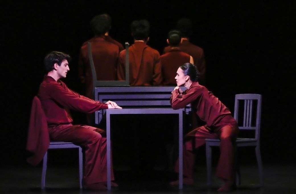 <i>Where does the time go?</i> © Roman Novitzky | Stuttgarter Ballett