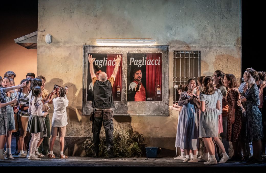 A scene from <i>Cavalleria rusticana</i> &copy; ROH | Marc Brenner