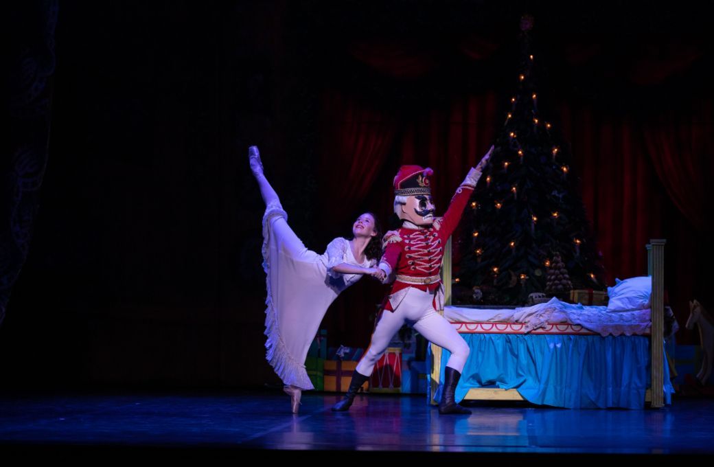 Bronte Kielly-Coleman and Liam Geck as Clara and the Nutcracker in Ben Stevenson's <i>The Nutcracker</i> &copy; David Kelly