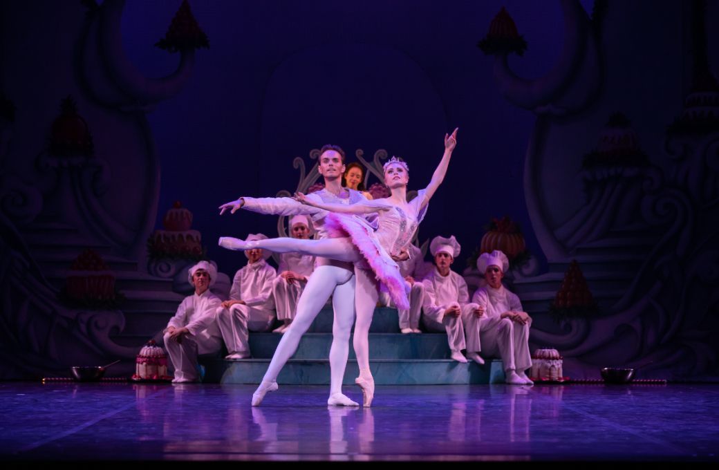 Mia Heathcote and Victor Est&eacute;vez as the Sugar Plum Fairy and her Prince in <i>The Nutcracker</i> &copy; David Kelly