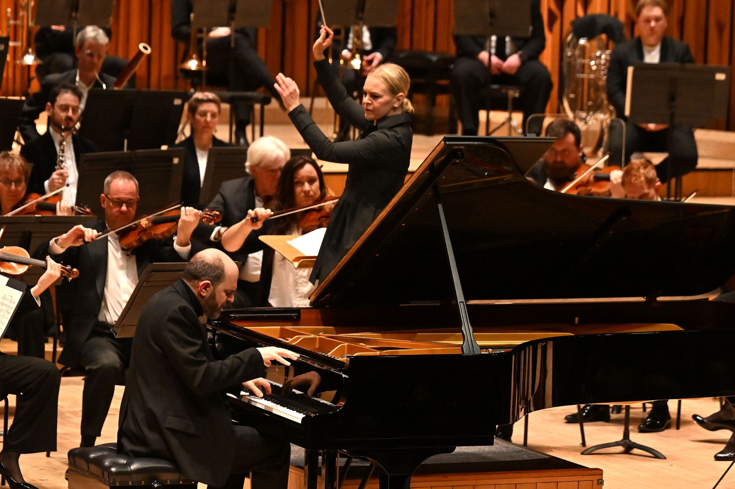 Kirill Gerstein, Susanna Mälkki and the London Symphony Orchestra © LSO | Mark Allan