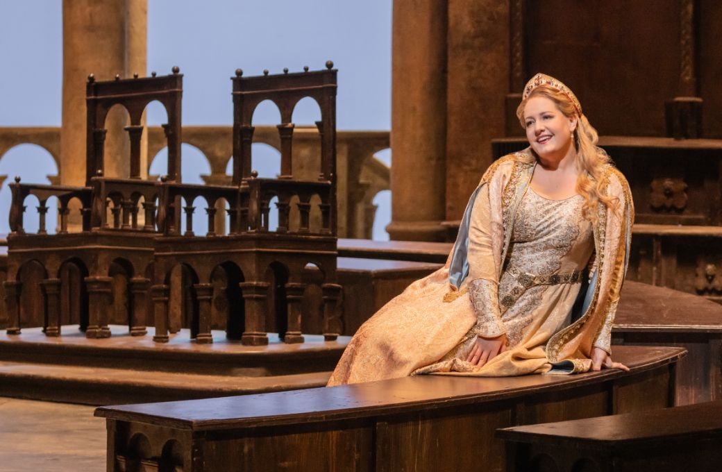Elza van den Heever (Elisabeth) &copy; Evan Zimmerman | Met Opera
